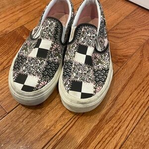 Vans patchwork floral women’s slip ons